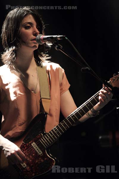 SHARON VAN ETTEN - 2012-03-02 - PARIS - Point Ephemere - 